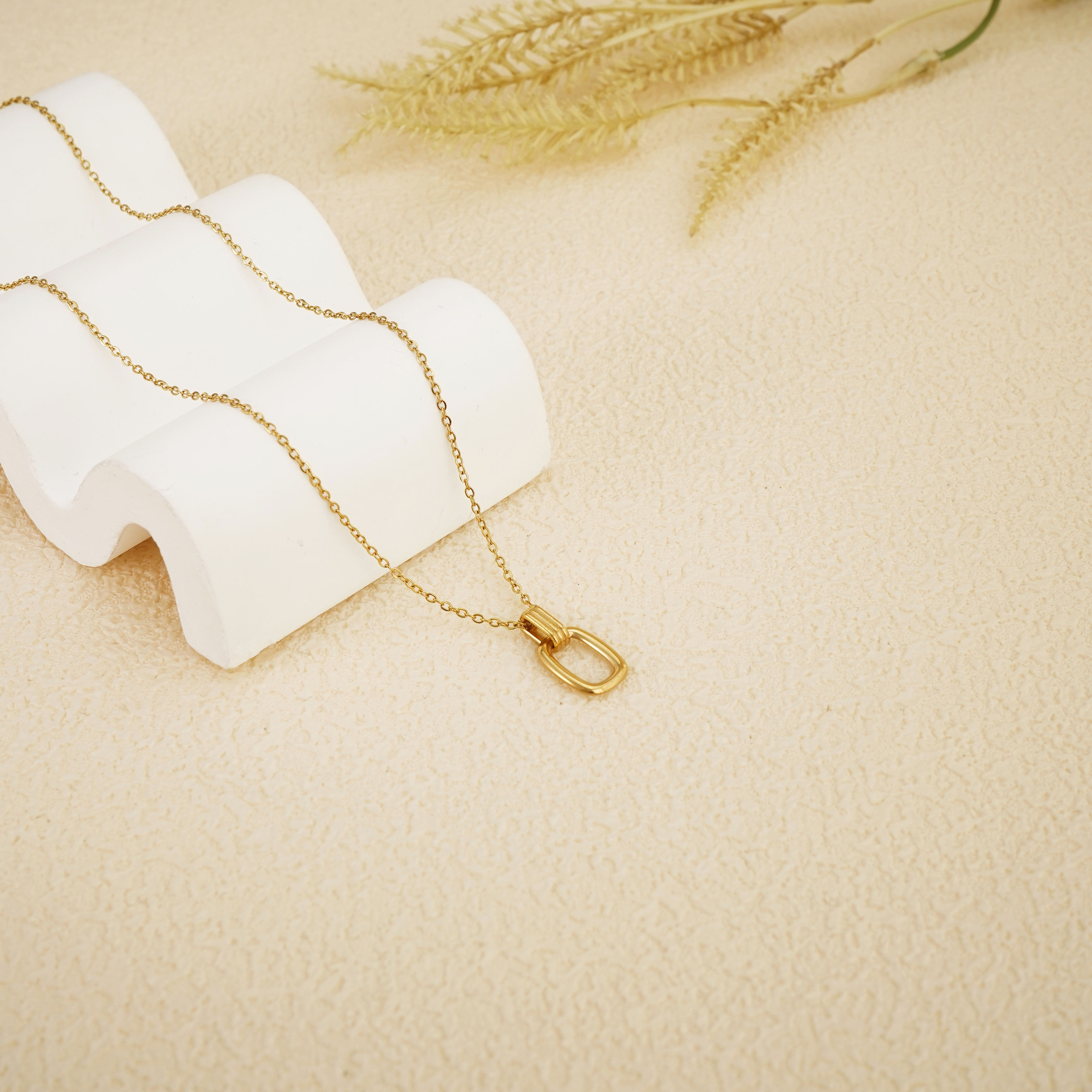 Women Pendant Necklace