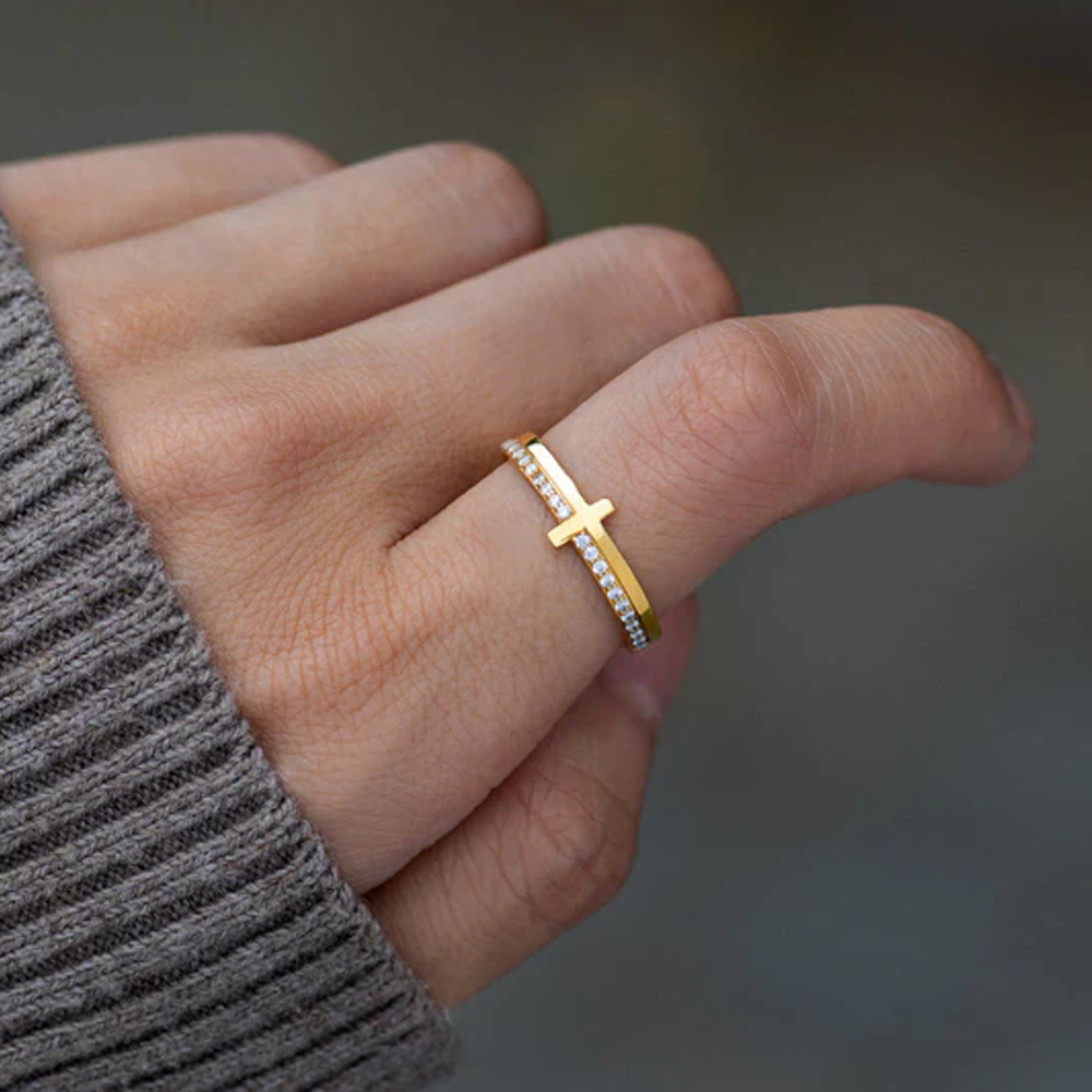 Dear Daughter - Never Quit Golden Cross Ring