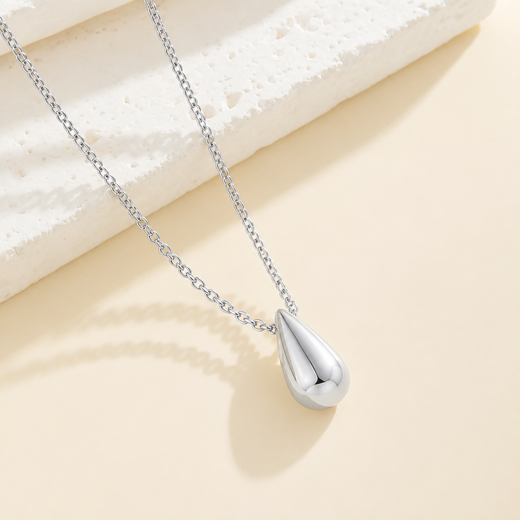 To My Queen – Love You Forever Necklace