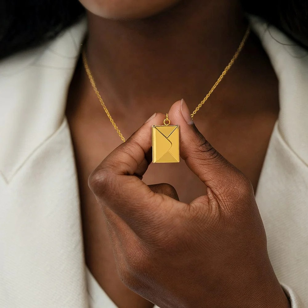 To My Queen - Love Letter Necklace